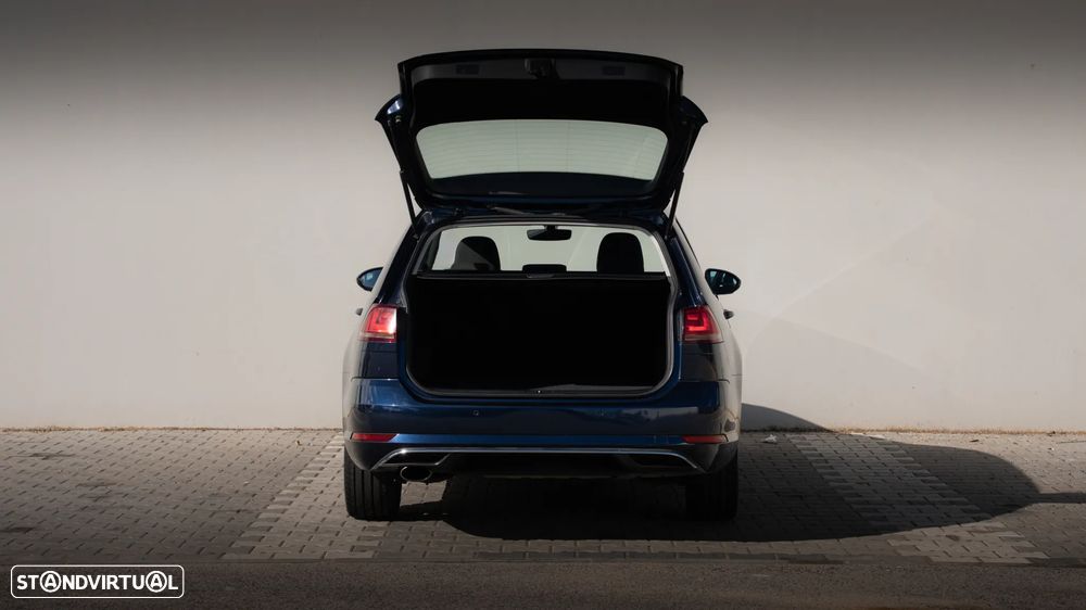 VW Golf Variant 1.6 TDi Confortline - 15