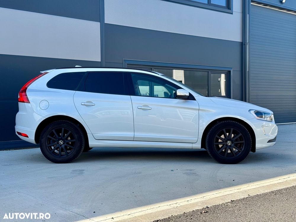 Volvo XC 60 D4AWD Summum - 10