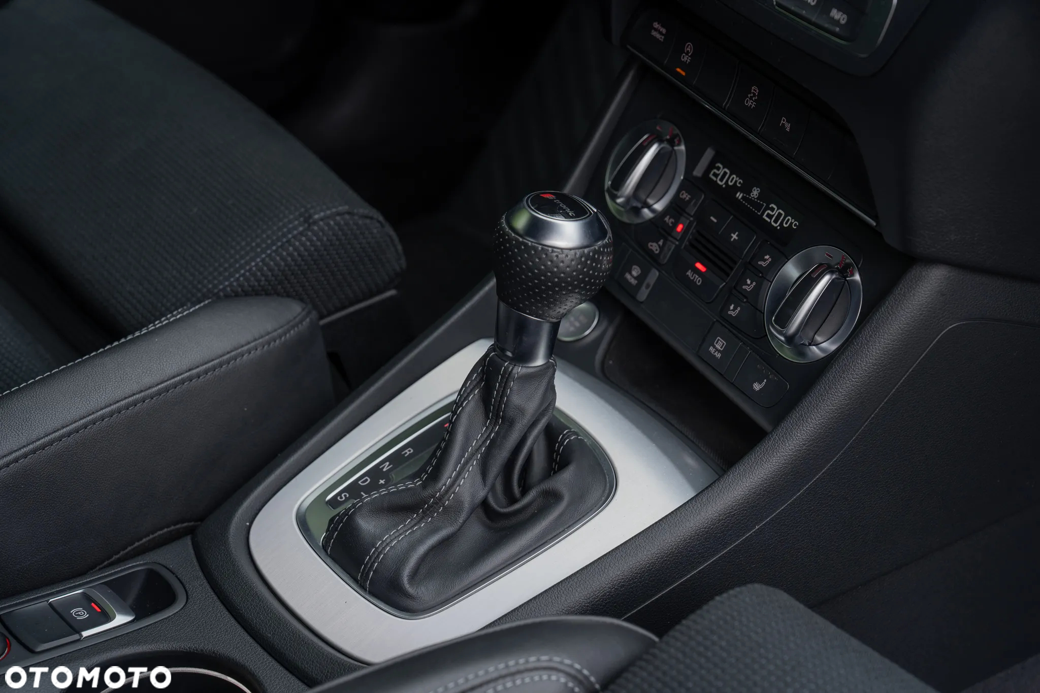 Audi Q3 2.0 TDI Quattro S tronic - 25