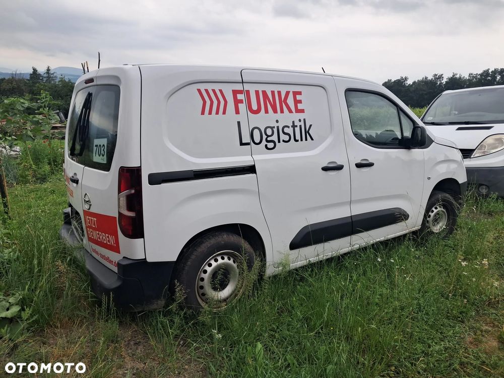 Opel COMBO - 4