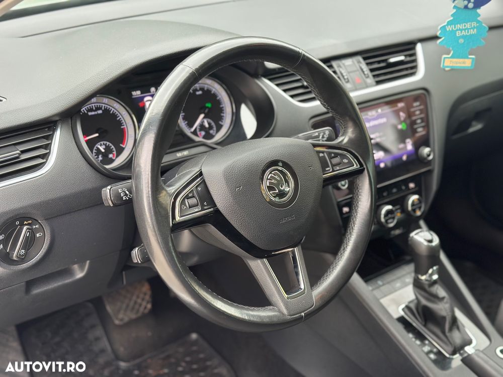 Skoda Octavia Combi Diesel 1.6 TDI DSG Style - 7