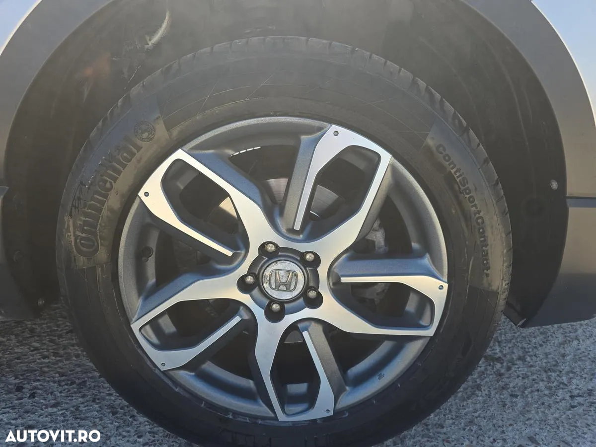 Honda CR-V 1.5 VTEC Turbo 4WD CVT Executive - 15