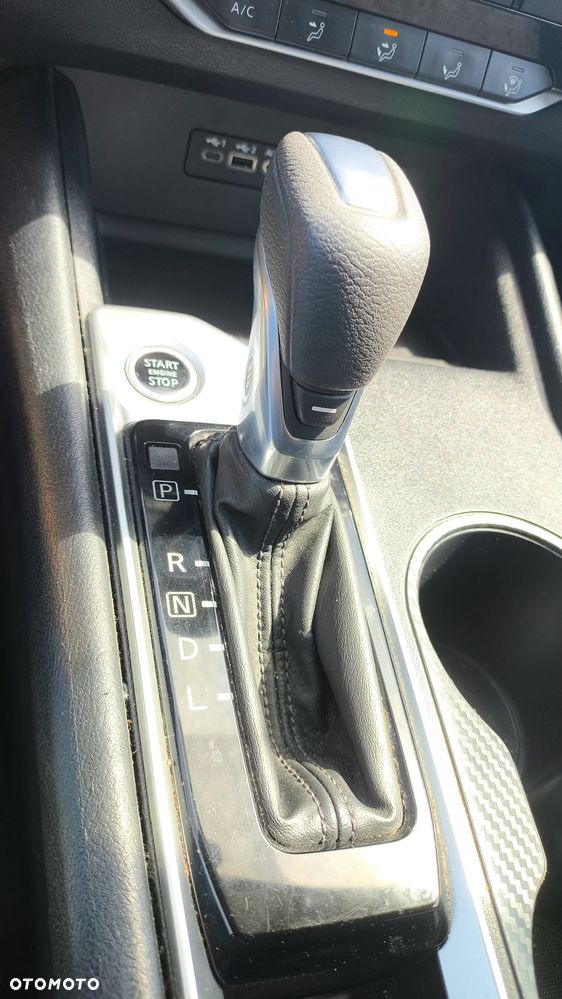 Nissan Altima - 14
