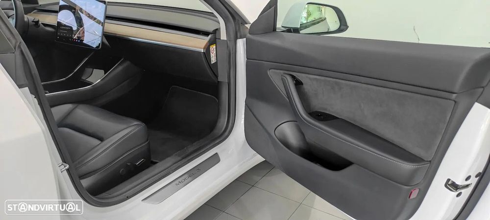 Tesla Model 3 Long Range AWD Dual Motor - 22