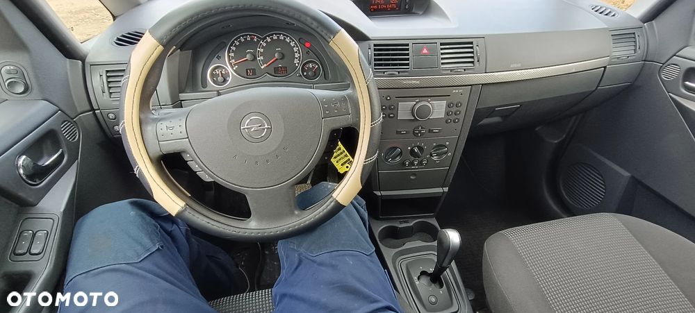 Opel Meriva - 9