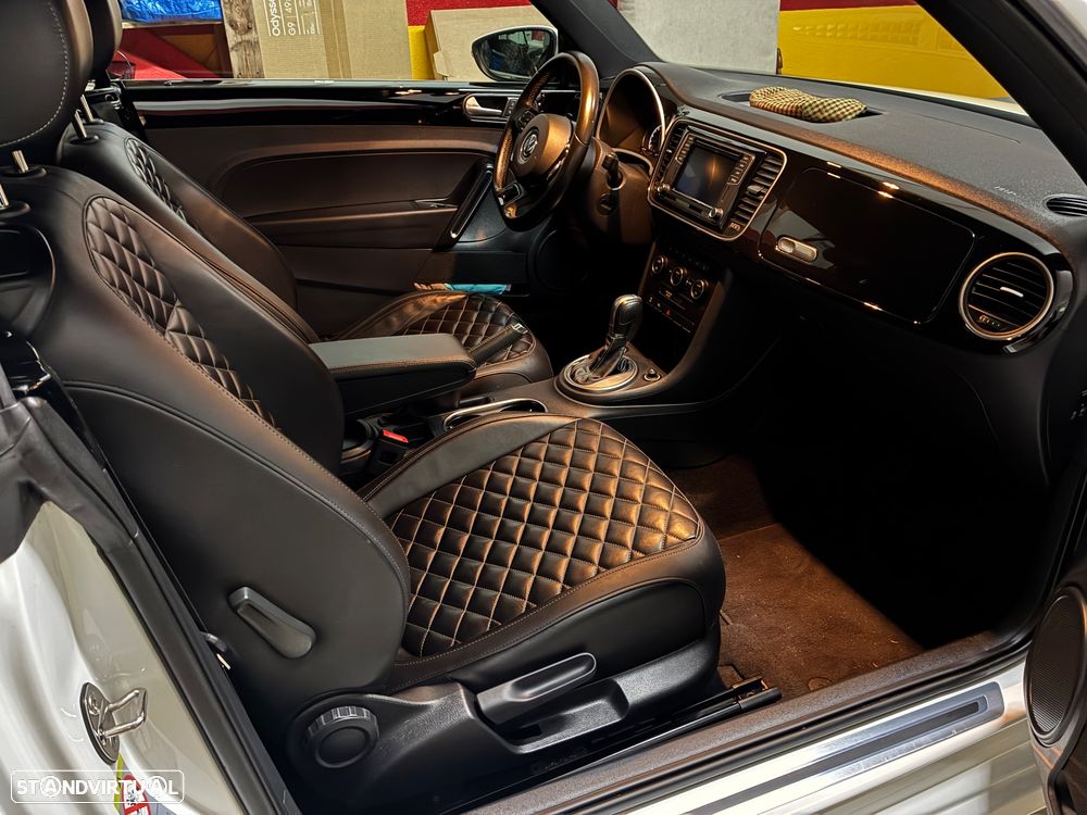 VW New Beetle Cabriolet 1.2 TSI DSG Exclusive Design - 25