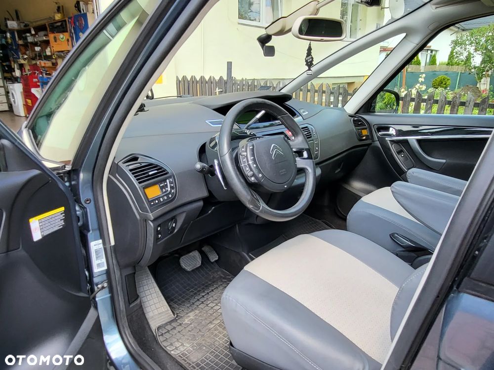 Citroën C4 Picasso - 19
