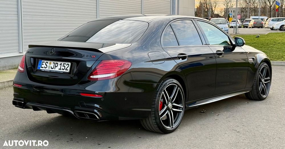 Mercedes-Benz E AMG 63 S 4Matic+ AMG Speedshift MCT-9G - 3