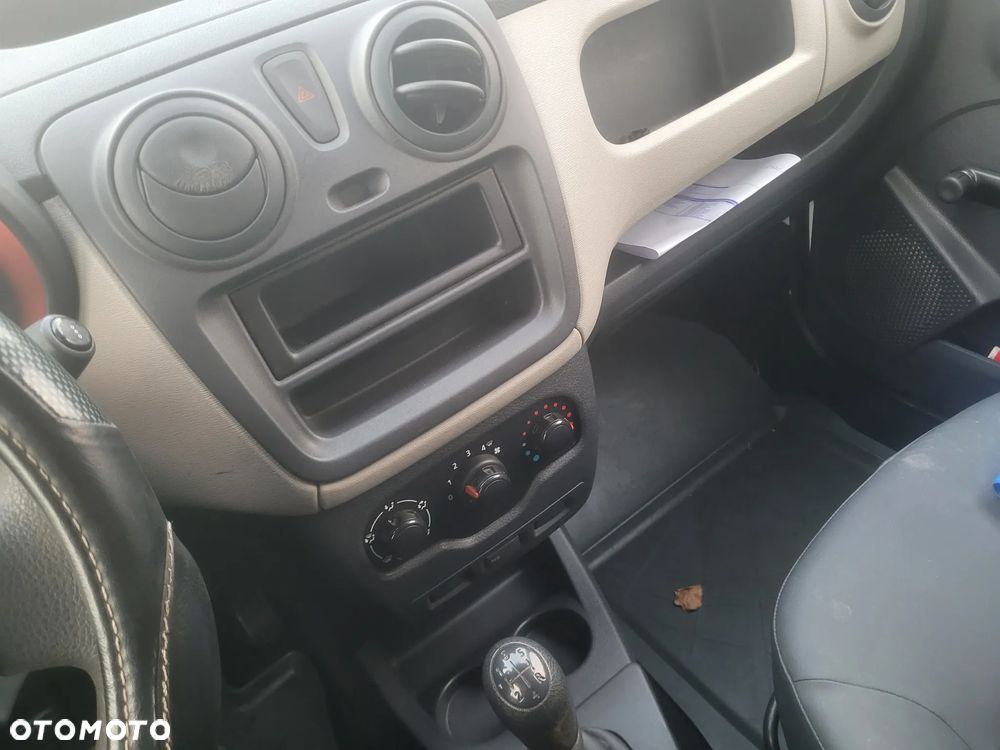 Dacia Dokker 1.6 MPI 85 - 9
