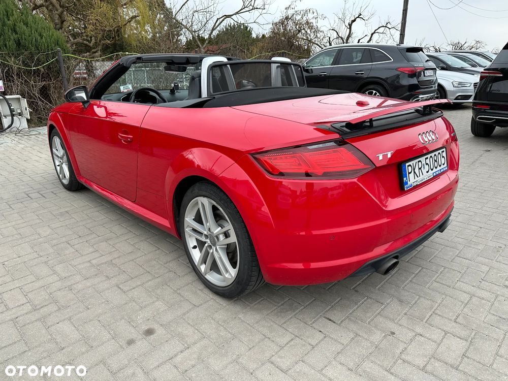 Audi TT Roadster - 4
