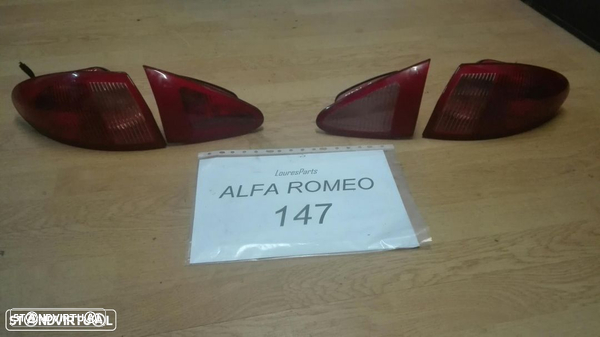 Farolins traseiros Alfa Romeo 147