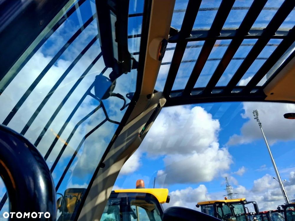JCB 540-140 - 14