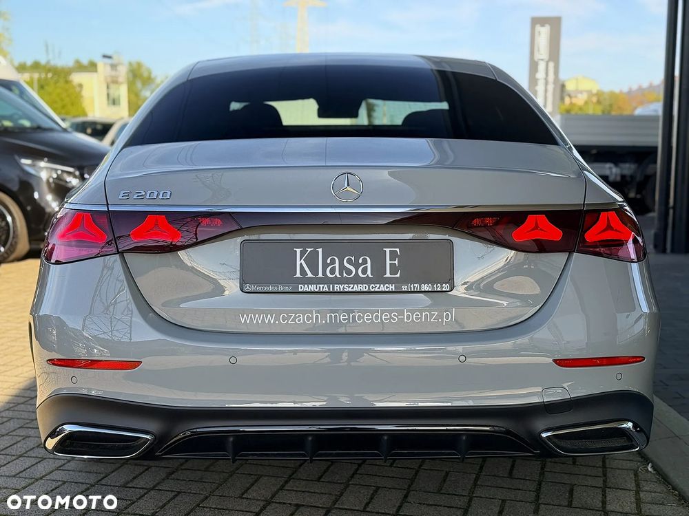 Mercedes-Benz Klasa E - 6