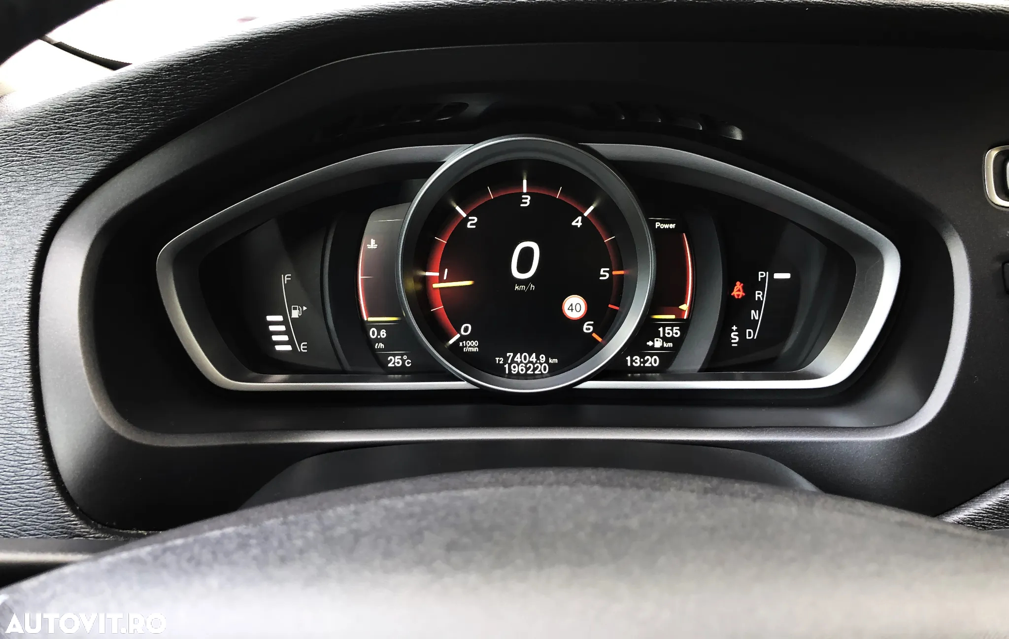 Volvo V40 Cross Country D2 Geartronic Summum - 18