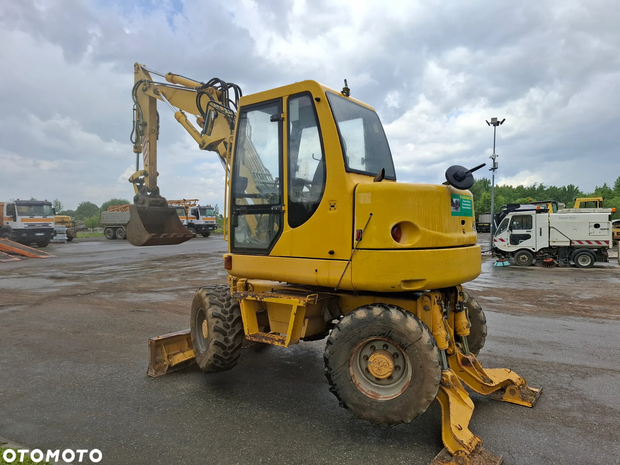 Komatsu PW75 - 5