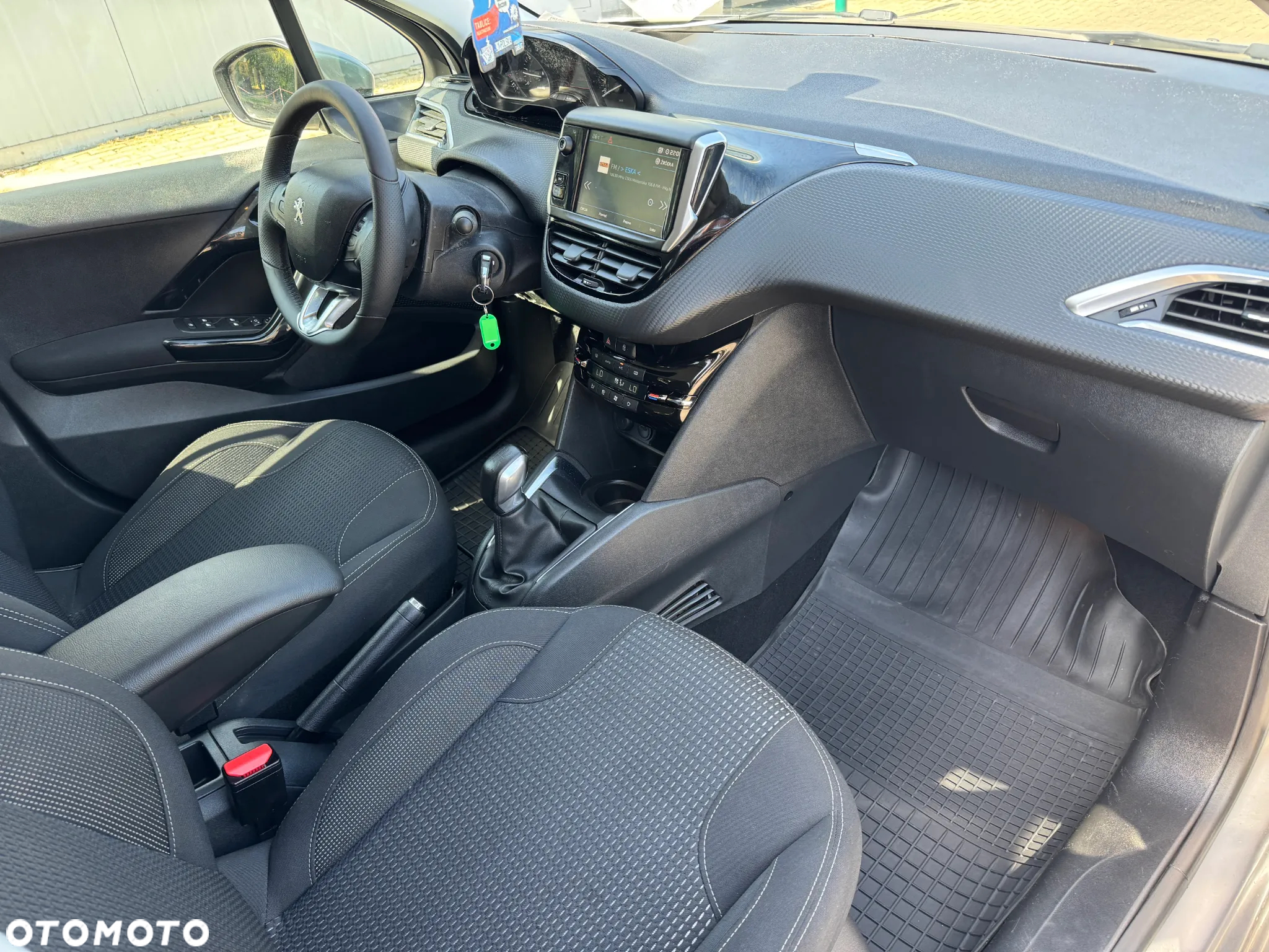 Peugeot 208 1.2 PureTech Allure - 10