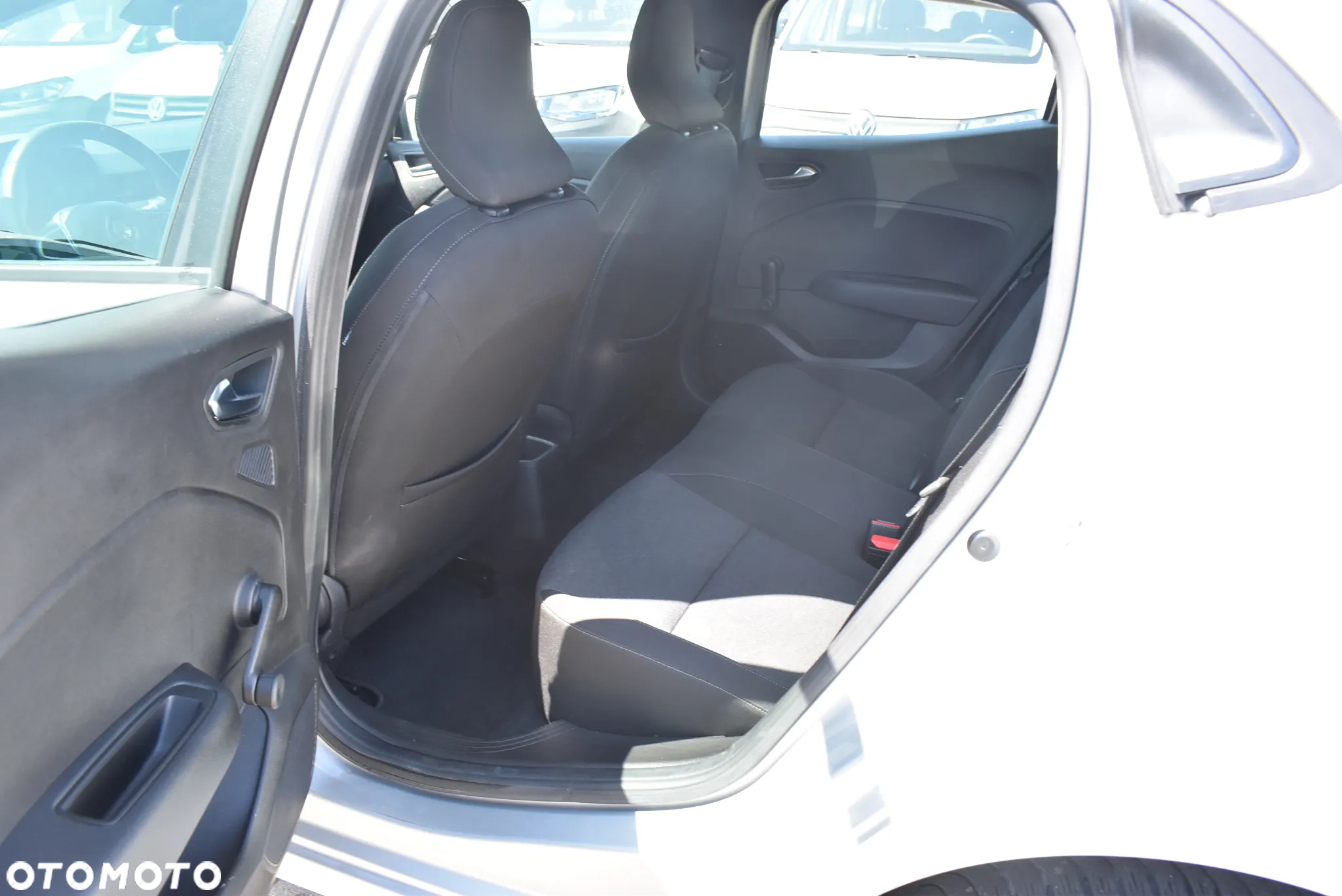 Renault Clio 1.0 TCe Equilibre - 12