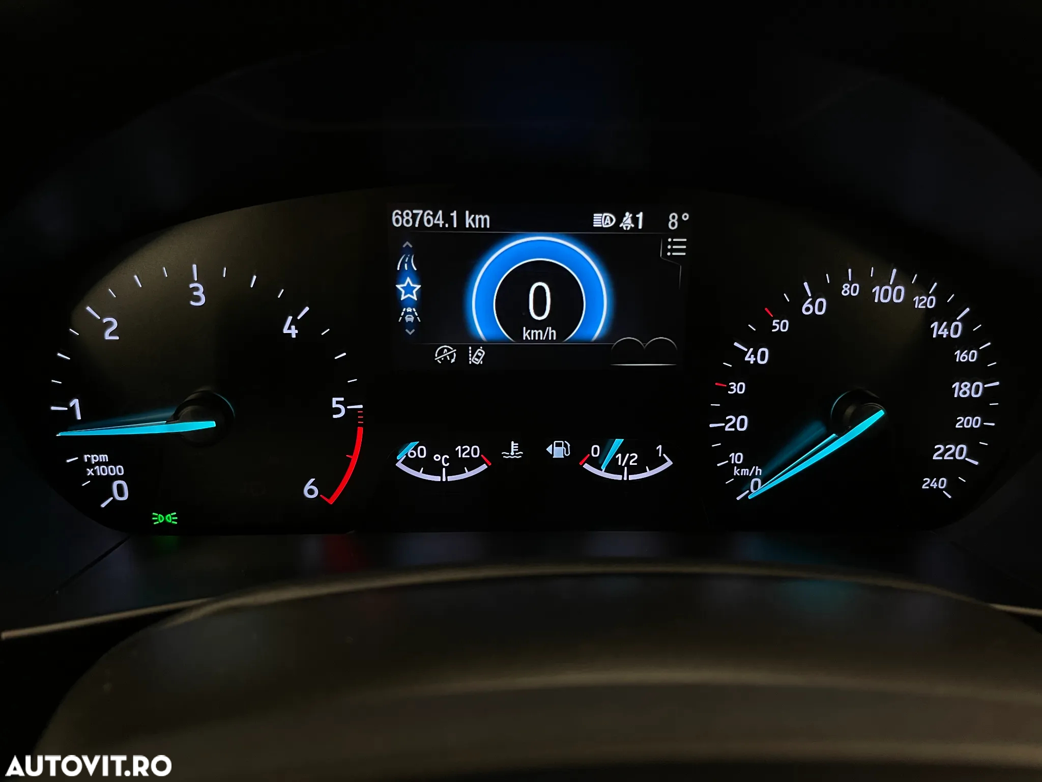 Ford Focus 1.5 EcoBlue Titanium X - 30
