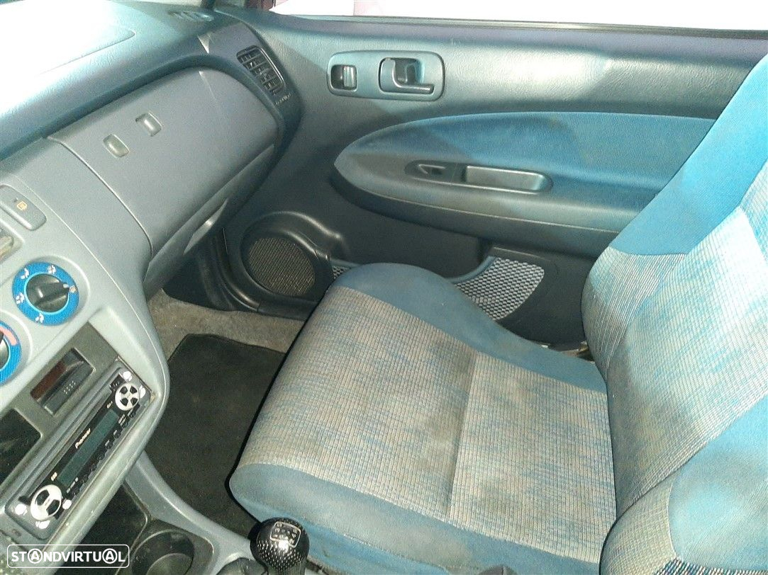 Honda HR-V 1.6 LS - 6