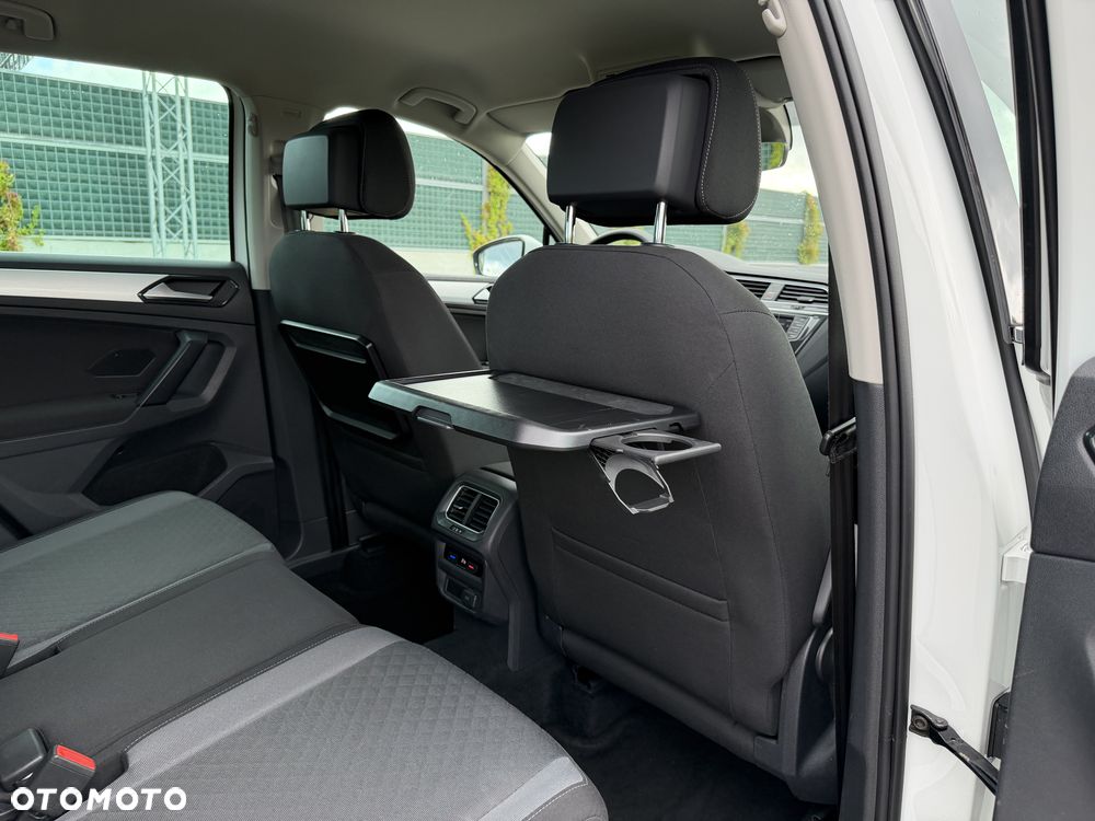 Volkswagen Tiguan - 31