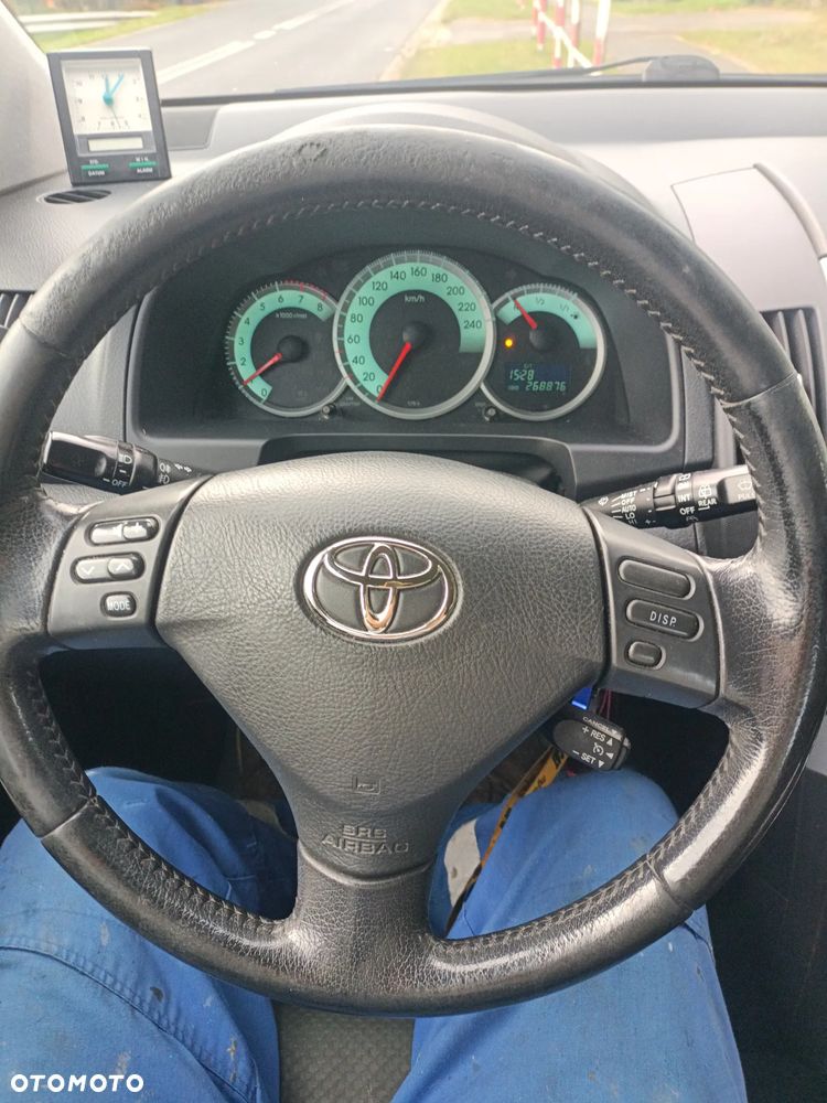 Toyota Corolla 1.8 CE - 13