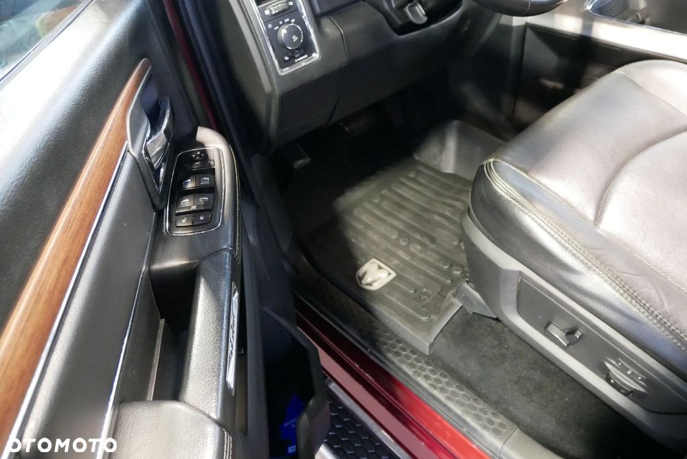 Dodge RAM 5.7 4x4 - 22