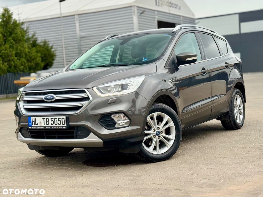 Ford Kuga 1.5 EcoBoost 2x4 Titanium - 2