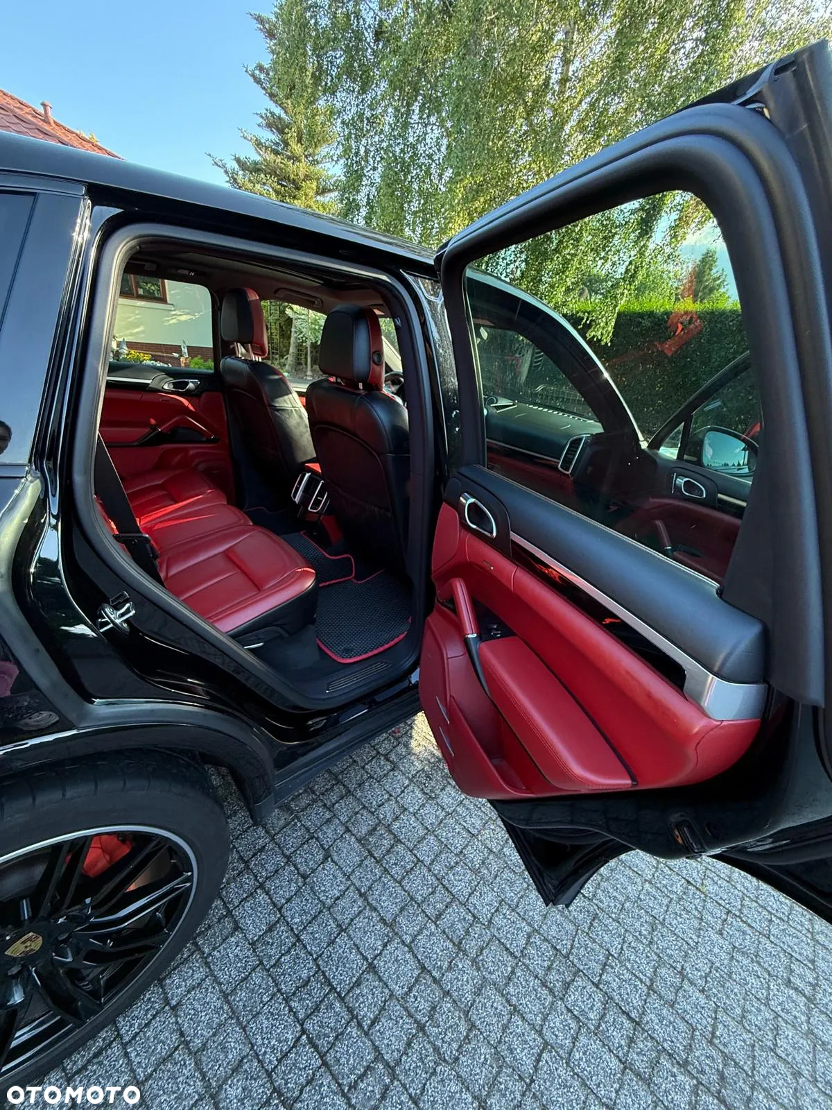 Porsche Cayenne S Platinum Edition - 6