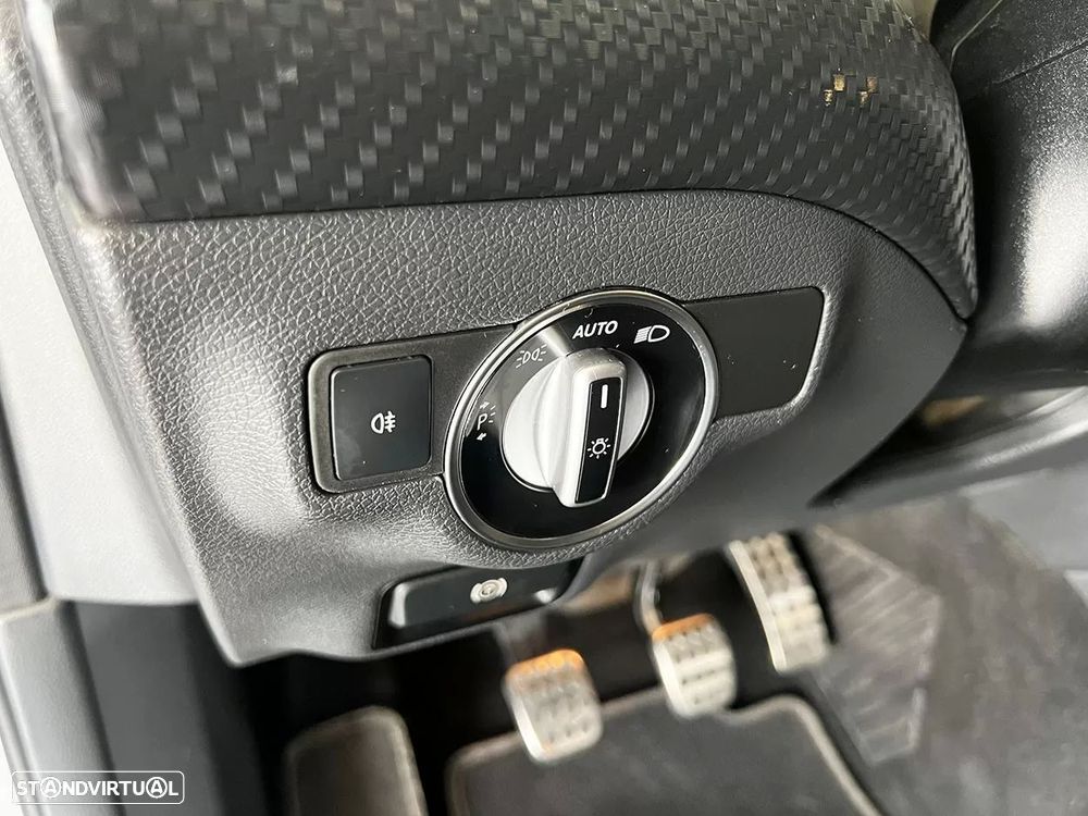 Mercedes-Benz A 160 d AMG Line - 20