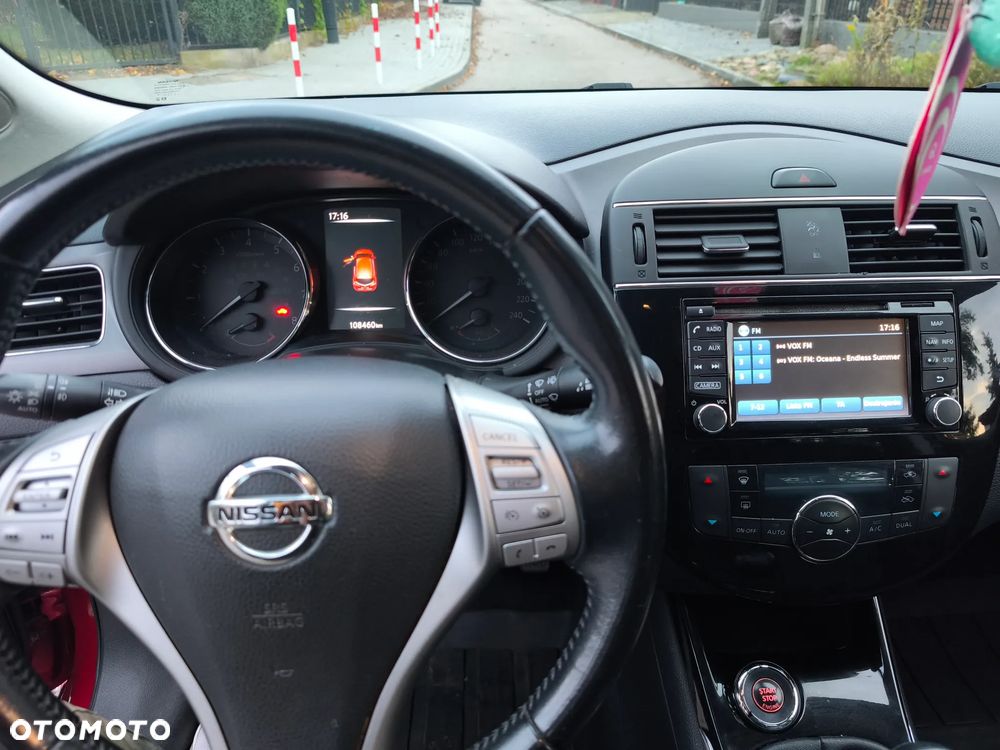 Nissan Pulsar 1.2 DIG-T Tekna EU6 - 8