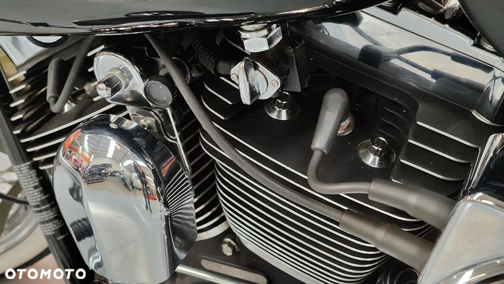 Harley-Davidson Softail Springer Classic - 35