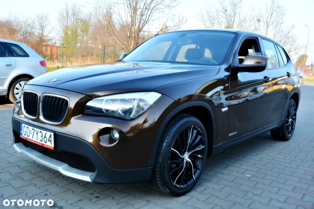 BMW X1 sDrive18d xLine - 1