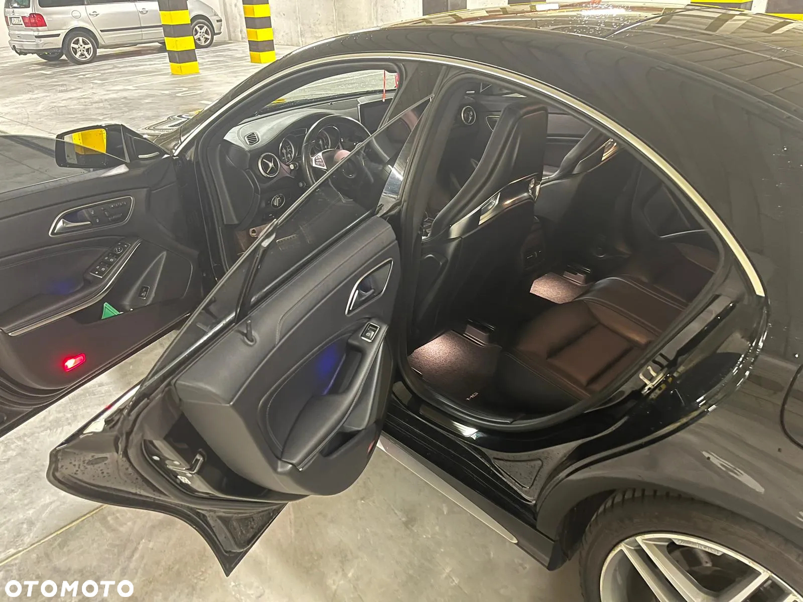 Mercedes-Benz CLA 45 AMG 4-Matic - 10
