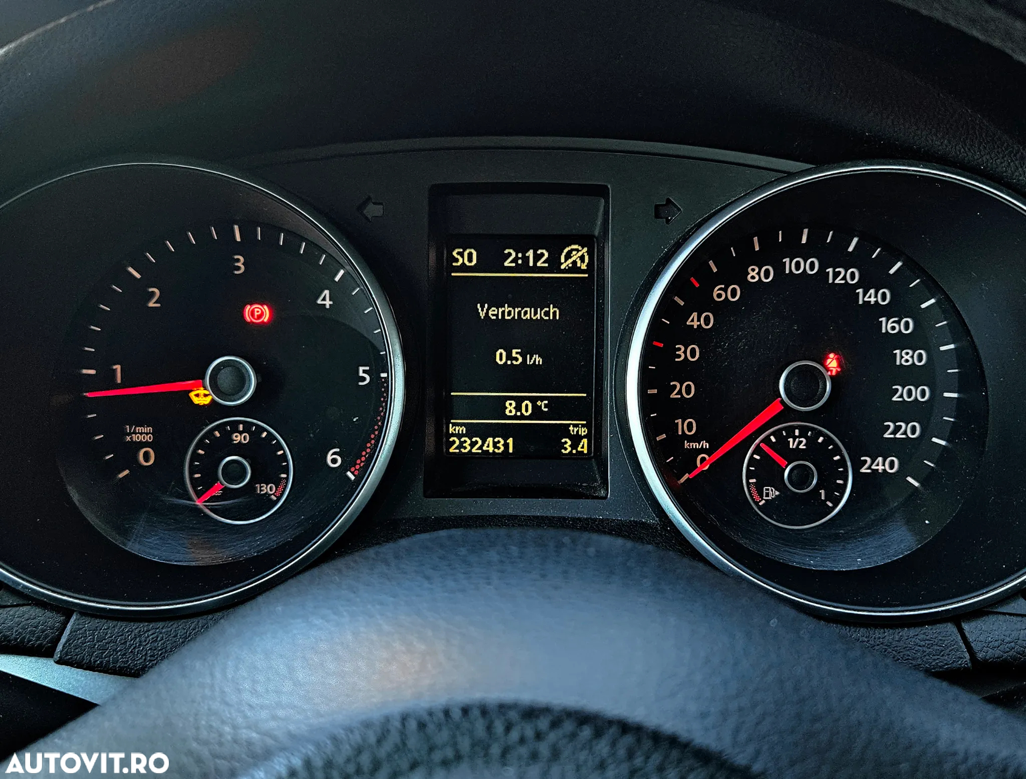 Volkswagen Golf - 20