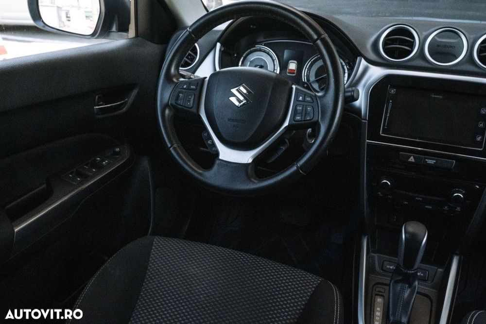 Suzuki Vitara - 17