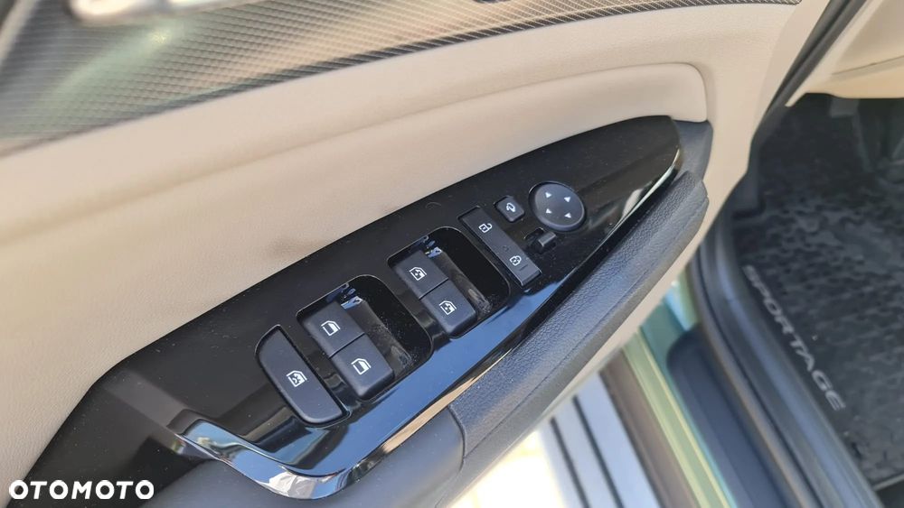 Kia Sportage 1.6 T-GDI Business Line 2WD - 12