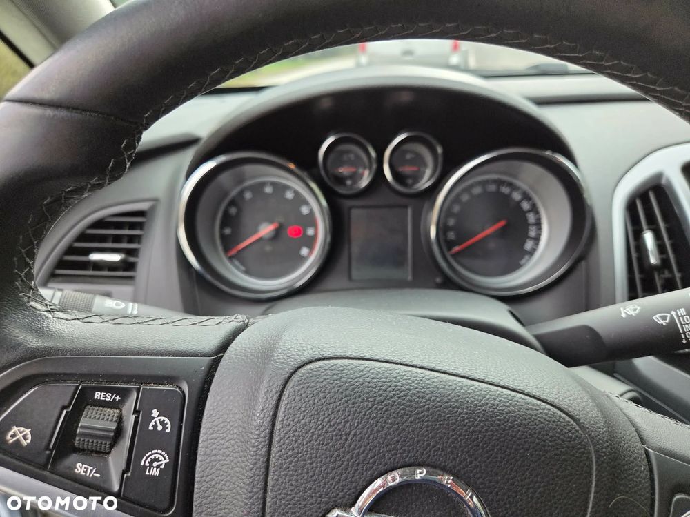 Opel Astra 1.6 Cosmo - 12