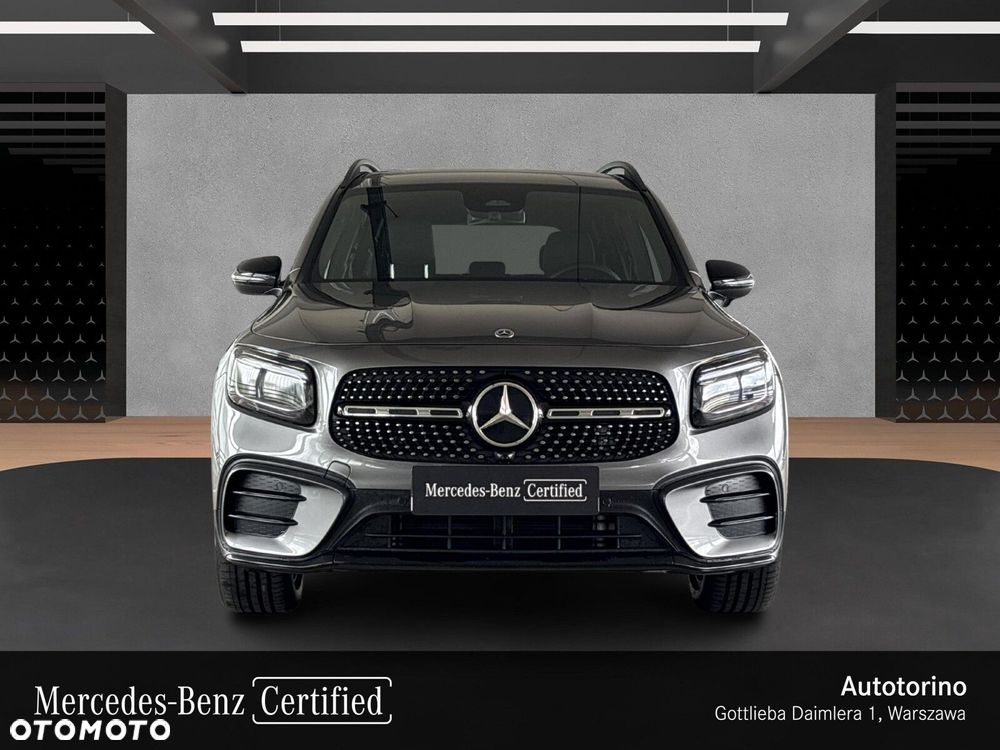 Mercedes-Benz GLB - 8