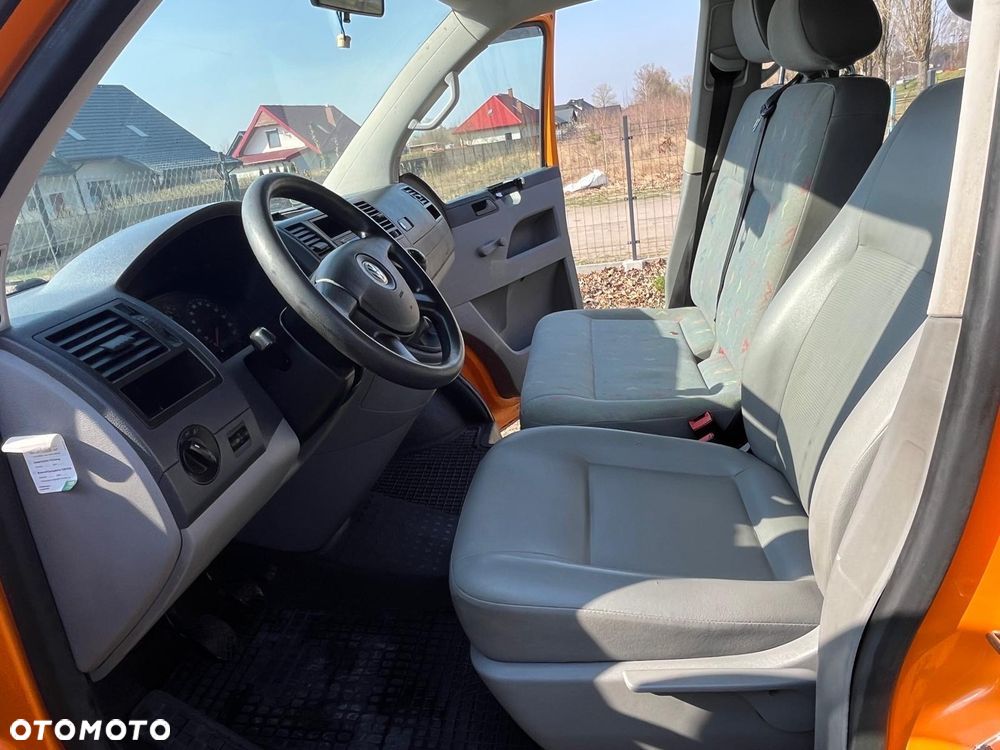 Volkswagen Transporter T5 TDI L1H1 - 1