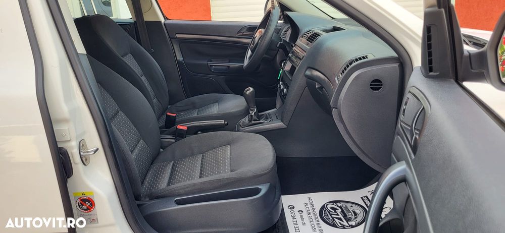Skoda Octavia 1.6 TDI DPF Active - 33