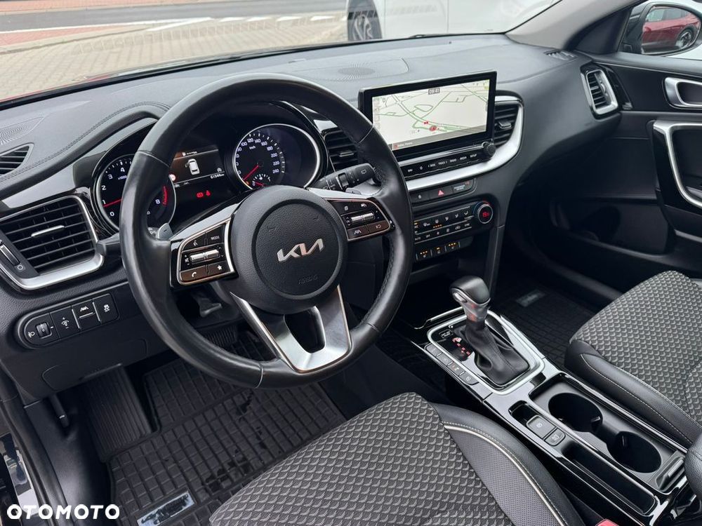 Kia Ceed 1.5 T-GDI Tribute DCT - 10