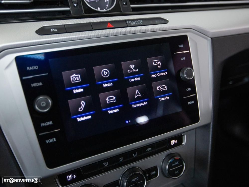 VW Passat Variant 2.0 TDi Business Package DSG - 24