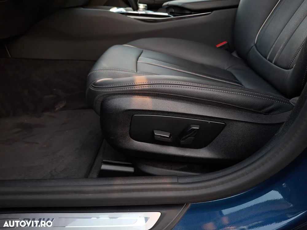 BMW Seria 5 518d AT - 30