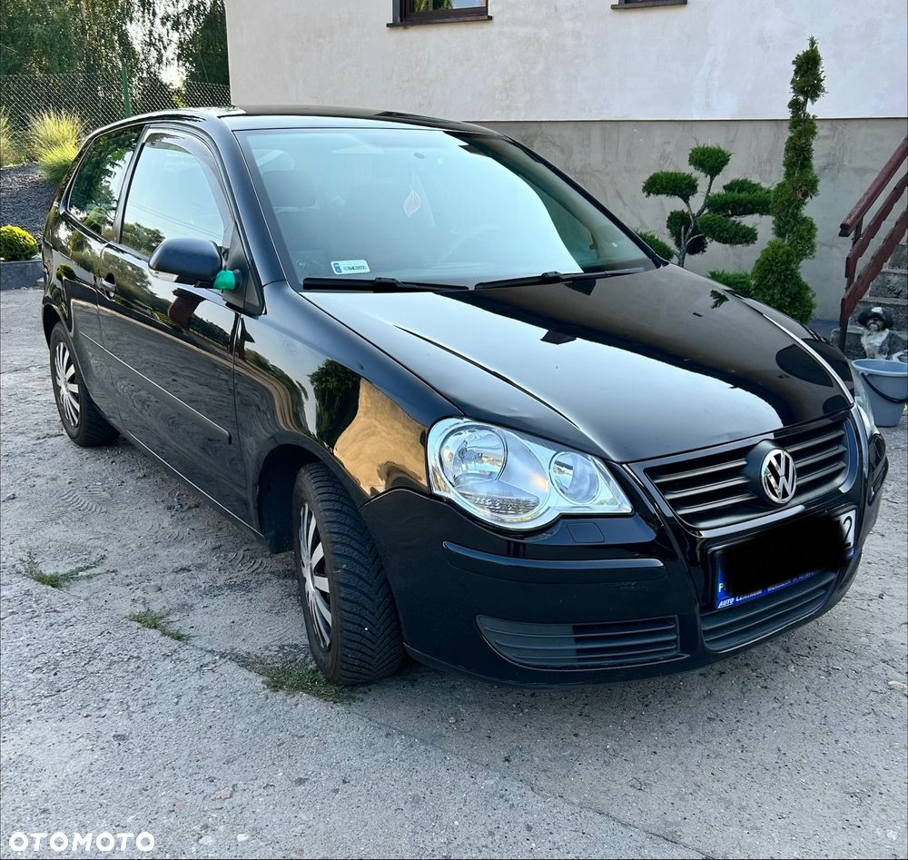 Volkswagen Polo - 1
