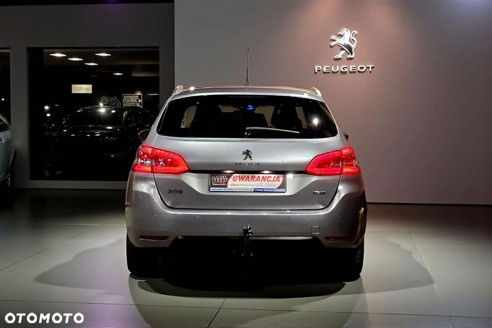 Peugeot 308 SW BlueHDi 120 Stop & Start Niveau 2 Business-Line - 4