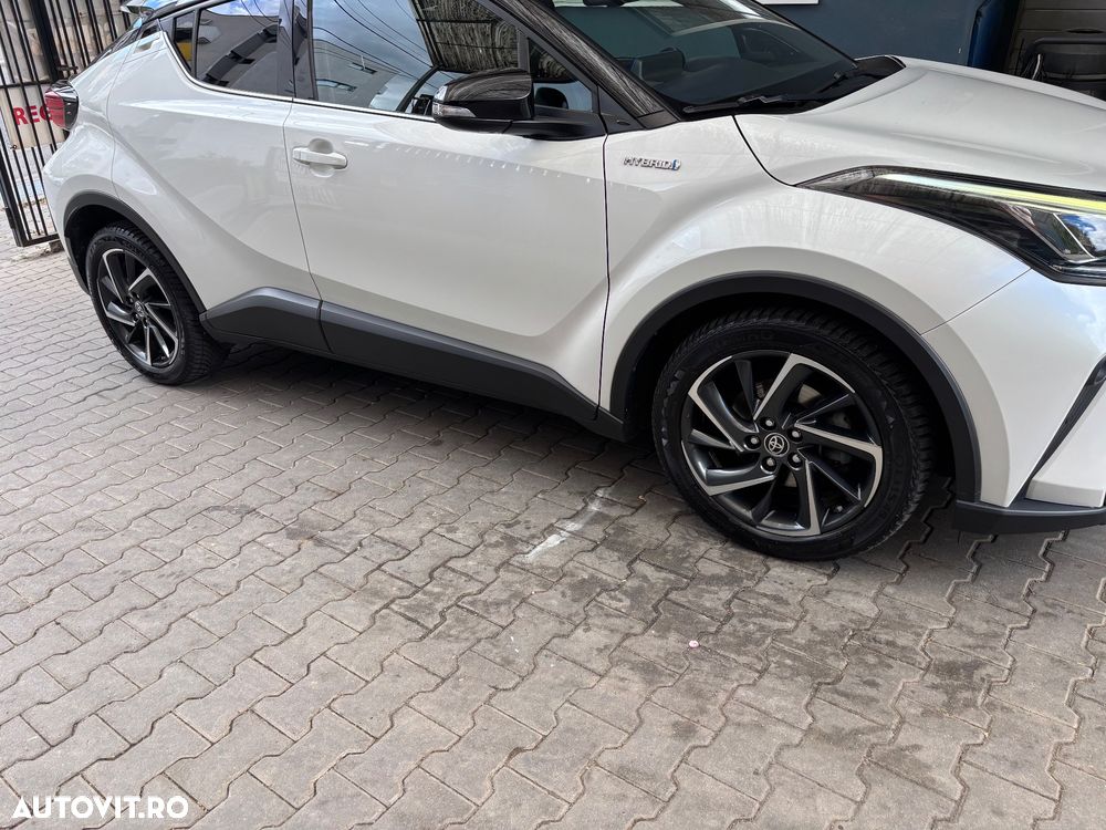 Toyota C-HR 2.0 HSD 184 CP 4x2 CVT C-lassy bi-tone - 9