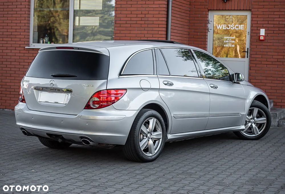 Mercedes-Benz Klasa R 500 L 4-Matic - 13