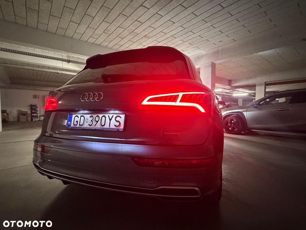 Audi Q5 40 TDI Quattro S tronic design - 12