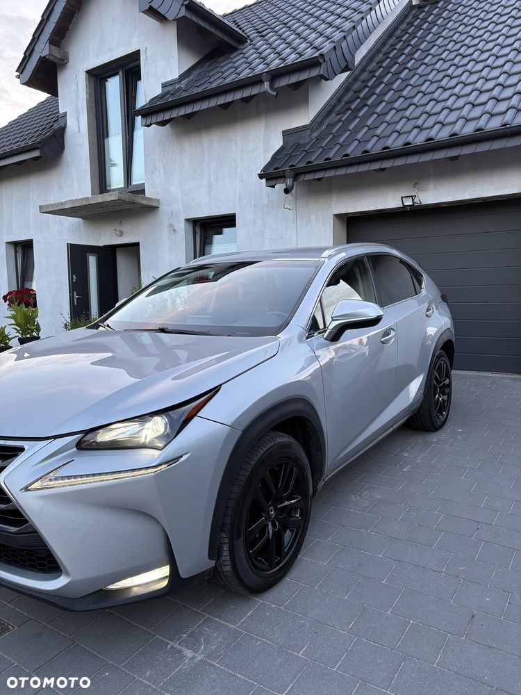 Lexus NX - 2