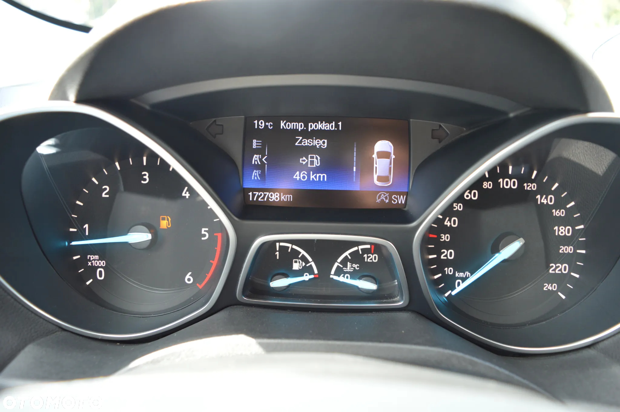 Ford Kuga 2.0 TDCi 2x4 Titanium - 22